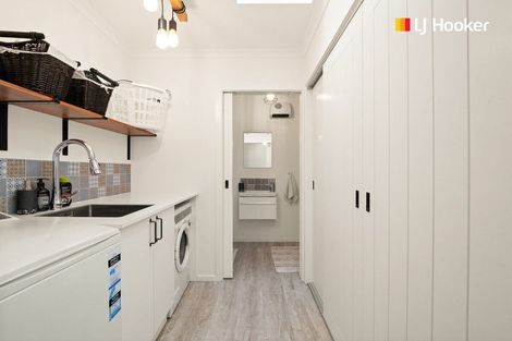 Photo of property in 3 Coach Road, Fairfield, Dunedin, 9018