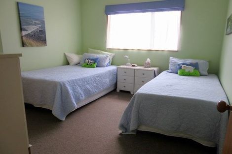 Photo of property in 12 Ensign Place, Flagstaff, Hamilton, 3210