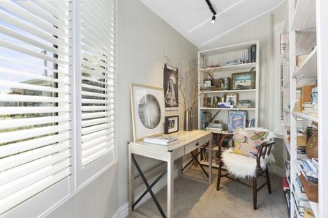 Photo of property in 38 Ings Avenue, Saint Clair, Dunedin, 9012