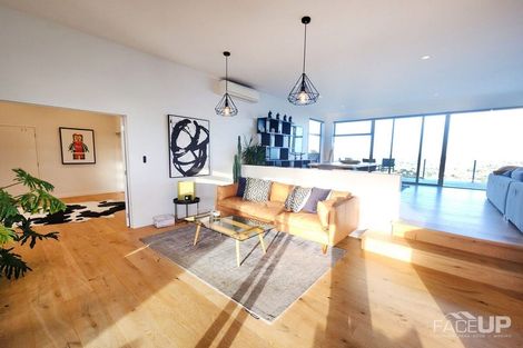 Photo of property in 1 Te Kawau Pass, Greenhithe, Auckland, 0632