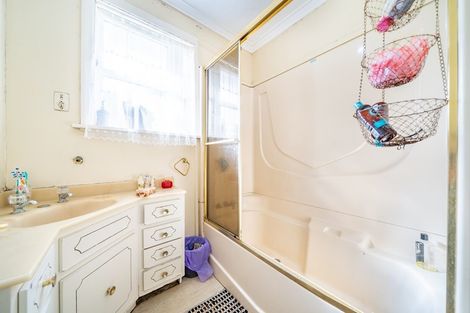 Photo of property in 112 Miro Street, Trentham, Upper Hutt, 5018