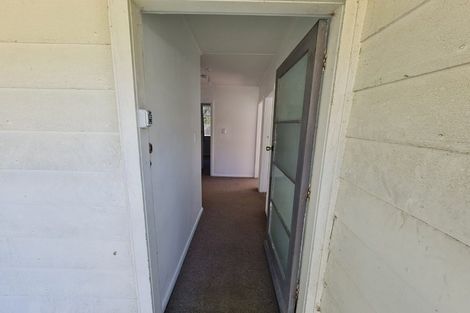 Photo of property in 195 Sievers Grove, Cannons Creek, Porirua, 5024