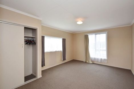 Photo of property in 10 Robert Street, Otatara, Invercargill, 9879