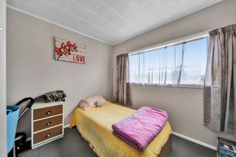 Photo of property in 3/24 Hori Street, Vogeltown, New Plymouth, 4310