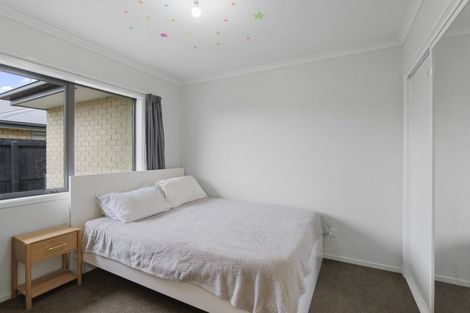 Photo of property in 36 Luxembourg Crescent, Halswell, Christchurch, 8025