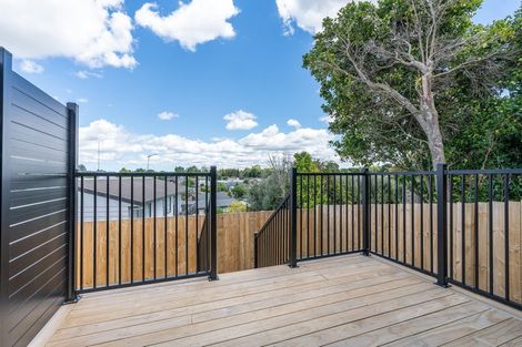 Photo of property in 3/18 Church Street, Northcote Point, Auckland, 0627