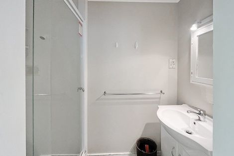 Photo of property in 2 Alaska Court, Awapuni, Palmerston North, 4412