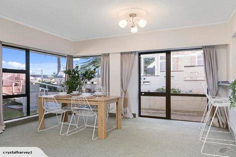 Photo of property in 22a The Mall, Mount Maunganui, 3116