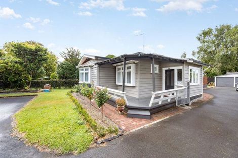 Photo of property in 15 Hamilton Road, Cambridge, 3434