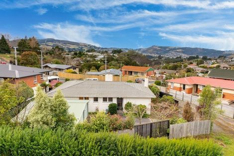 Photo of property in 21 Honeystone Street, Helensburgh, Dunedin, 9010