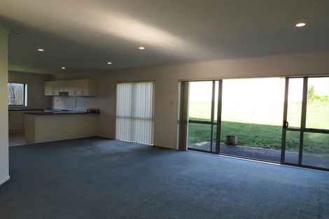 Photo of property in 34 Basra Drive, Henderson, Auckland, 0612