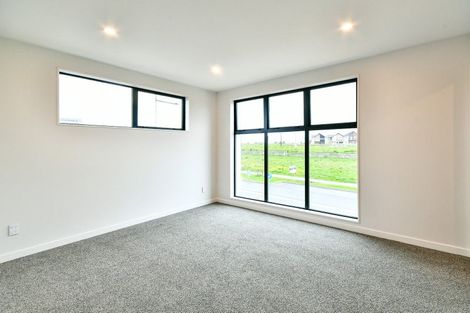 Photo of property in 16 Kobe Street, Karaka, 2580