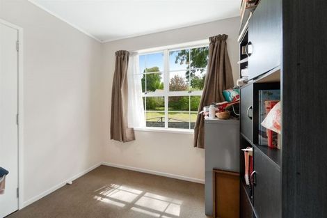 Photo of property in 50 Oaktree Avenue, Browns Bay, Auckland, 0630