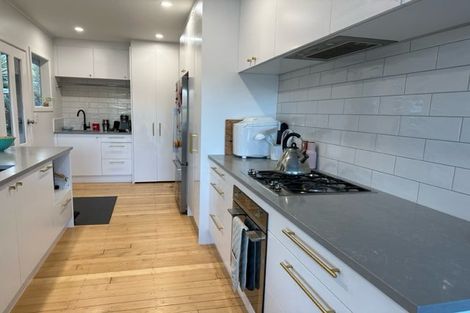 Photo of property in 1 John Gill Road, Cockle Bay, Auckland, 2014