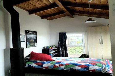 Photo of property in 6 Da Vinci Place, West Harbour, Auckland, 0618