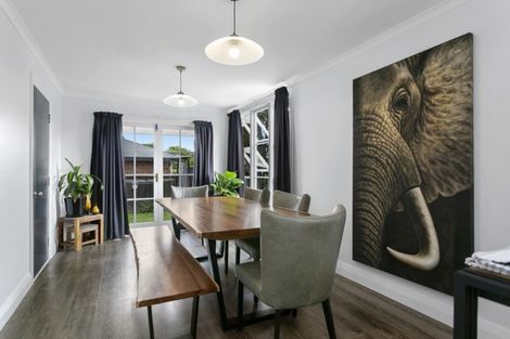 Photo of property in 92 Williams Street, Cambridge, 3434