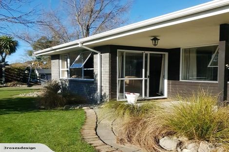 Photo of property in 17 Coates Place, Rangiora, 7400