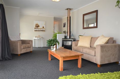 Photo of property in 218 Valley Road, Kawerau, 3127