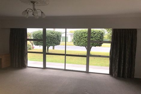 Photo of property in 27 Howden Road, Fairfield, Hamilton, 3214