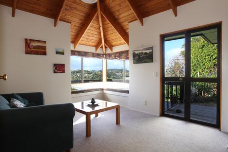 Photo of property in 21b Long Street, Raglan, 3225