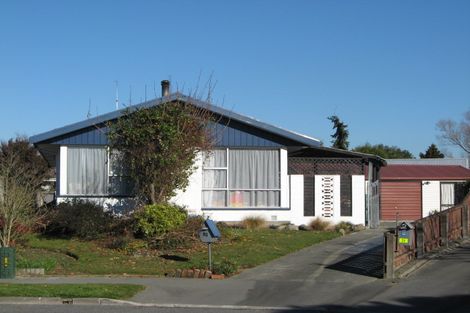 Photo of property in 19 Bidwell Place, Hillmorton, Christchurch, 8025