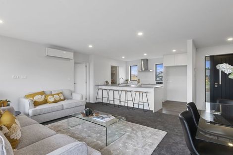 Photo of property in 13 Huntaway Lane, Te Atatu Peninsula, Auckland, 0610