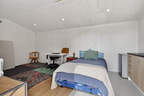 Photo of property in 1 Griffin Road, Maungaturoto, 0520