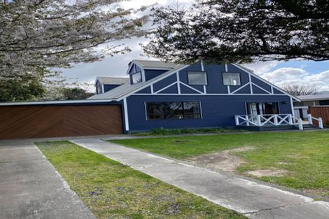 Photo of property in 32 Lyon Street, Featherston, 5710