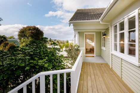 Photo of property in 27 Mansel Avenue, Hillcrest, Hamilton, 3216