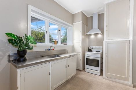 Photo of property in 113 Bell Road, Waiwhetu, Lower Hutt, 5010