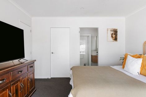 Photo of property in 78 Bert Wall Drive, Omokoroa, 3114