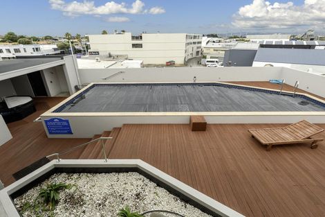 Photo of property in Customhouse Apartments, 314j Maunganui Road, Mount Maunganui, 3116