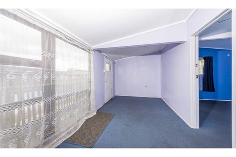 Photo of property in 13 Kamaka Road, Mangere Bridge, Auckland, 2022