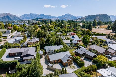 Photo of property in 8-8a Coromandel Street, Wanaka, 9305