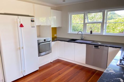 Photo of property in 1 Berrymead Way, Karori, Wellington, 6012