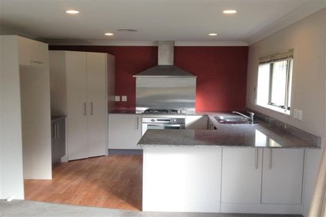 Photo of property in 24 Erlestoke Crescent, Churton Park, Wellington, 6037