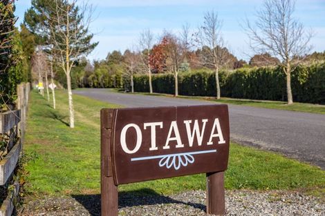 Photo of property in 31 Otawa Drive, West Taratahi, Masterton, 5887