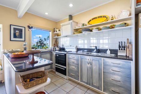 Photo of property in 21 Te Kapua Street, Oakura, Hikurangi, 0184