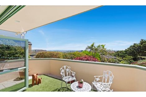 Photo of property in 26 Silkwood Grove, Totara Heights, Auckland, 2105