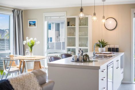 Photo of property in 11 Banks Boulevard, Whitby, Porirua, 5024