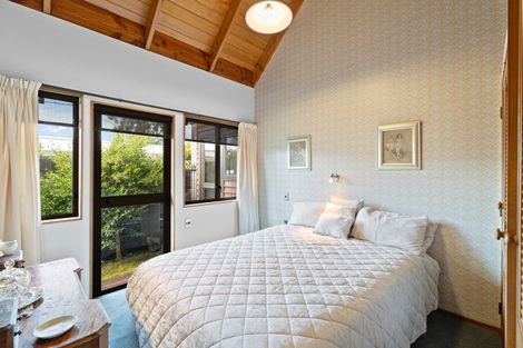 Photo of property in 23 Wesley Avenue, Frankleigh Park, New Plymouth, 4310