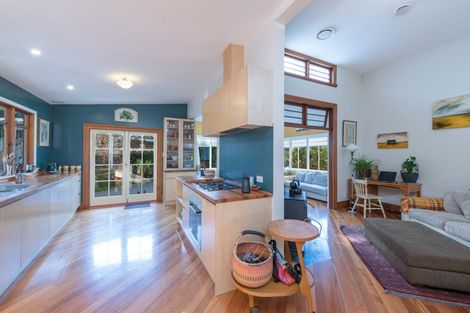 Photo of property in 92 Kawai Street, Nelson South, Nelson, 7010