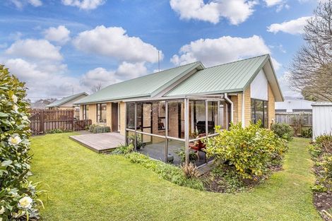 Photo of property in 2/29 Victors Road, Hoon Hay, Christchurch, 8025