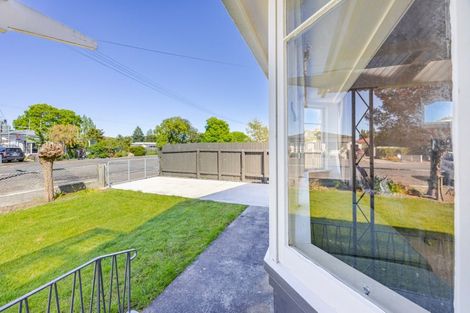 Photo of property in 1 Union Street, Waipawa, 4210