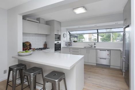 Photo of property in 1 Hanover Place, Ilam, Christchurch, 8041