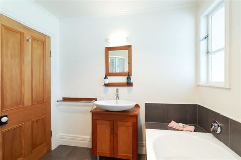 Photo of property in 73 Rogers Road, Bay View, Napier, 4104