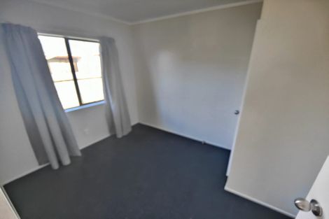 Photo of property in 77 Massey Street, Frankton, Hamilton, 3204