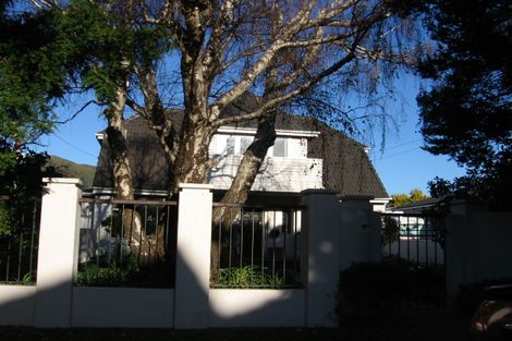 Photo of property in 54 Totara Crescent, Woburn, Lower Hutt, 5010