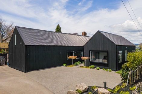 Photo of property in 162 Kawaha Point Road, Kawaha Point, Rotorua, 3010