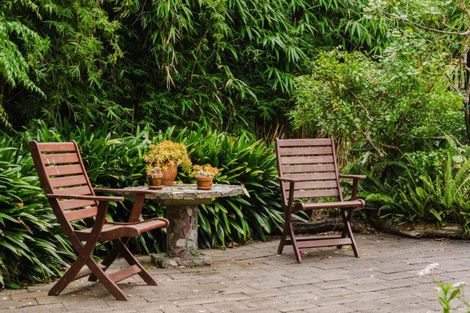 Photo of property in 11 Chelverton Terrace, Red Beach, 0932